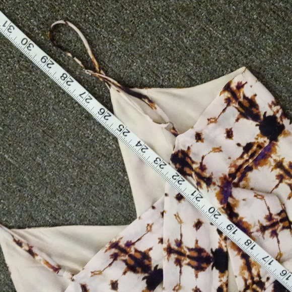 🆕️ 💜Lavender Brown💜 - Beige/Purple Silk Blend Mini Dress Romper - Picture 14 of 15